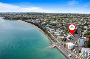 Escape to Kohi Cottage - Your Beachside Haven